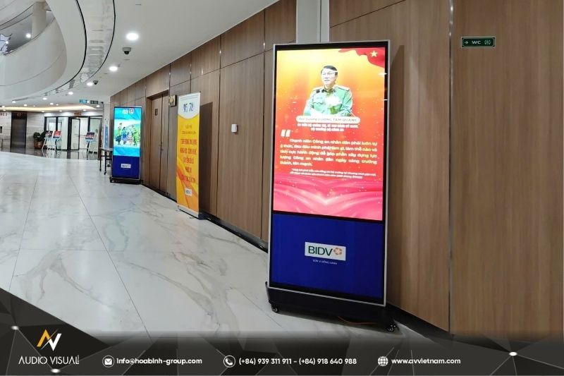 Standee Tech Master Digital standee rental in Vietnam for professional events