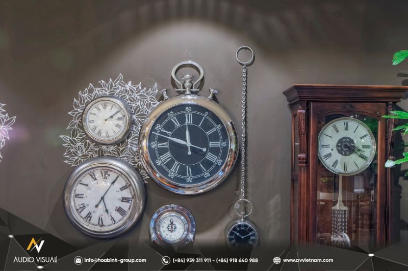 Wall Clocks