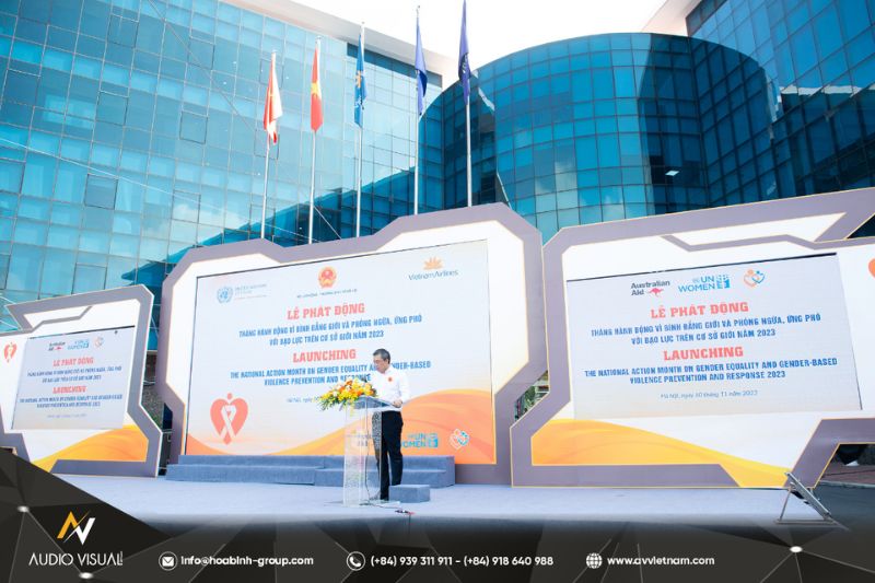 LED display rental services for impressive events